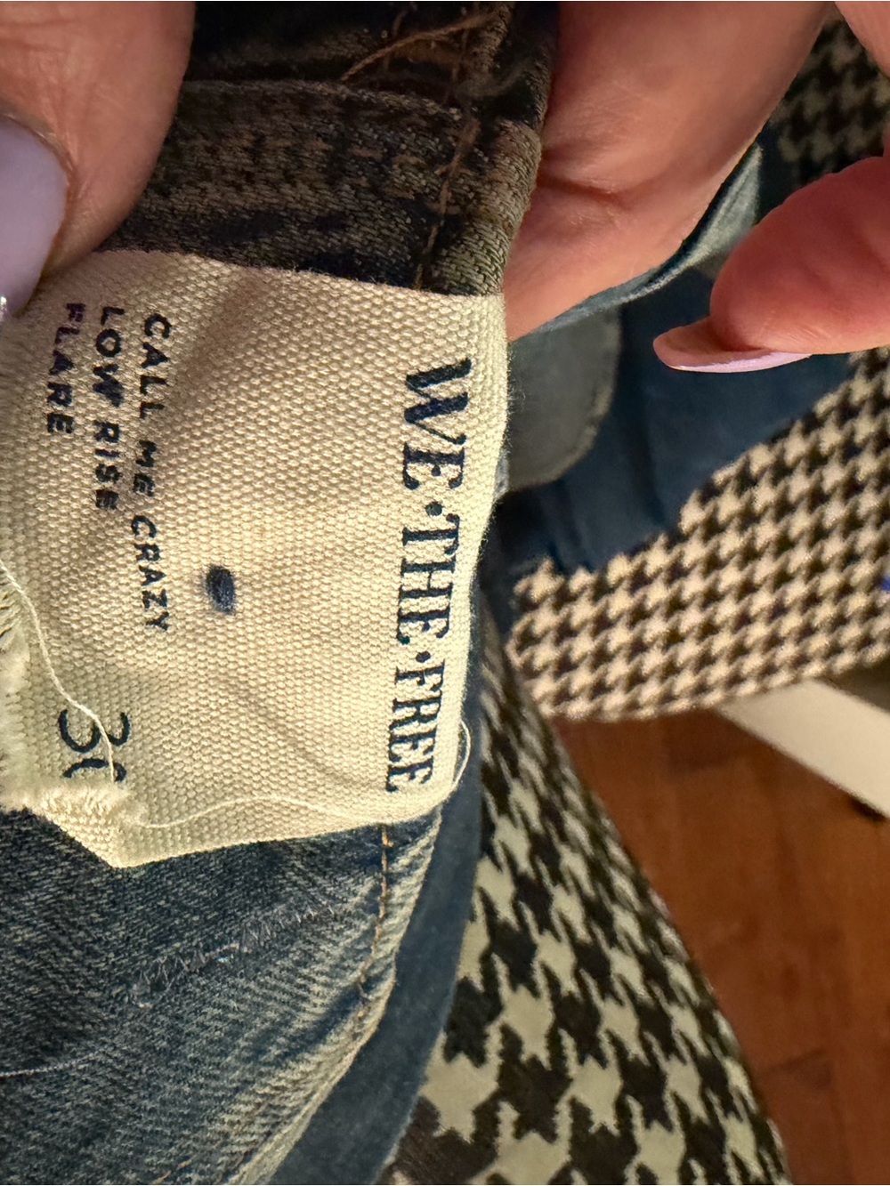 NWT We The Free Call Me Crazy Cargo Jeans Size 30 - Picture 5 of 6